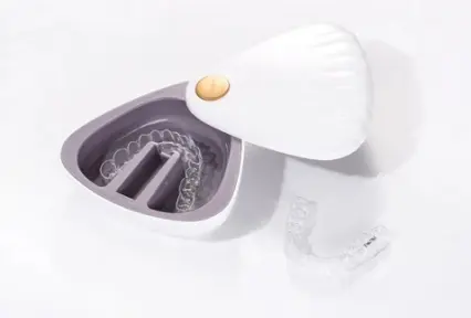 Aligneurs clairs, communication claire: VinciSmile vous maintient connecté